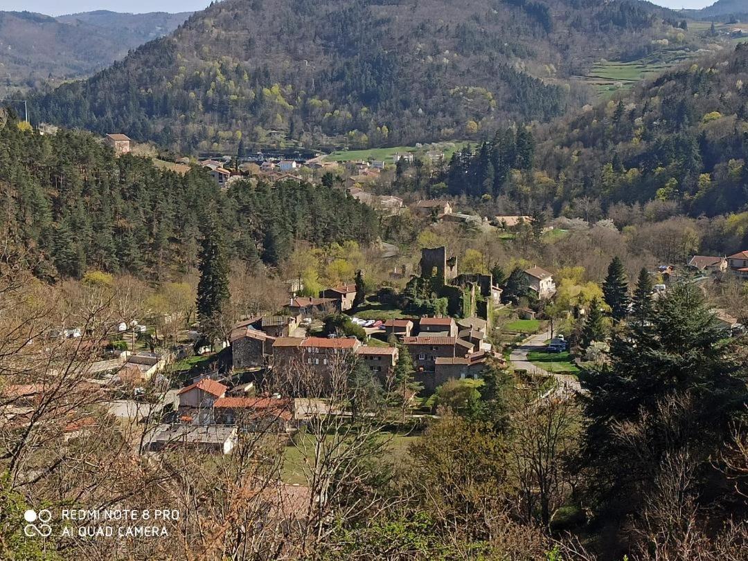 Gite Du Chateau De Retourtour Lamastre Exterior foto